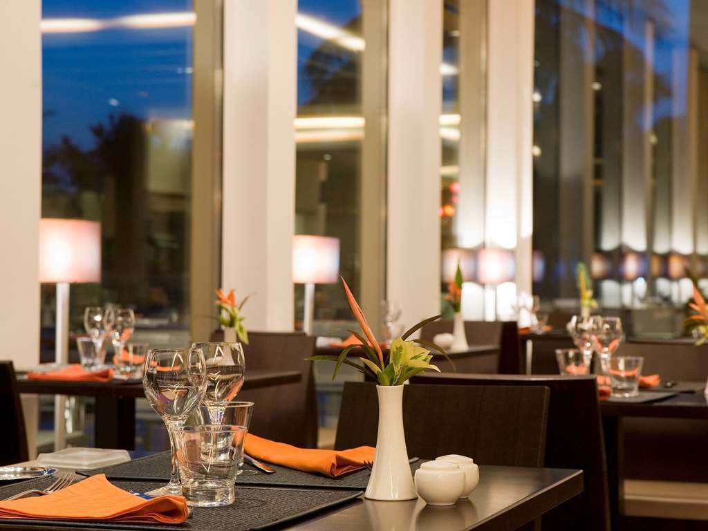 Novotel Cotonou Orisha Ресторант снимка
